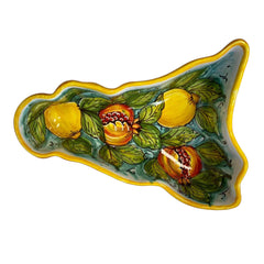 Sicily-shaped hors d'oeuvre ( appetizer )dish in Sicilian ceramic.
approx. L 26 x h 20 x d 8 cm.