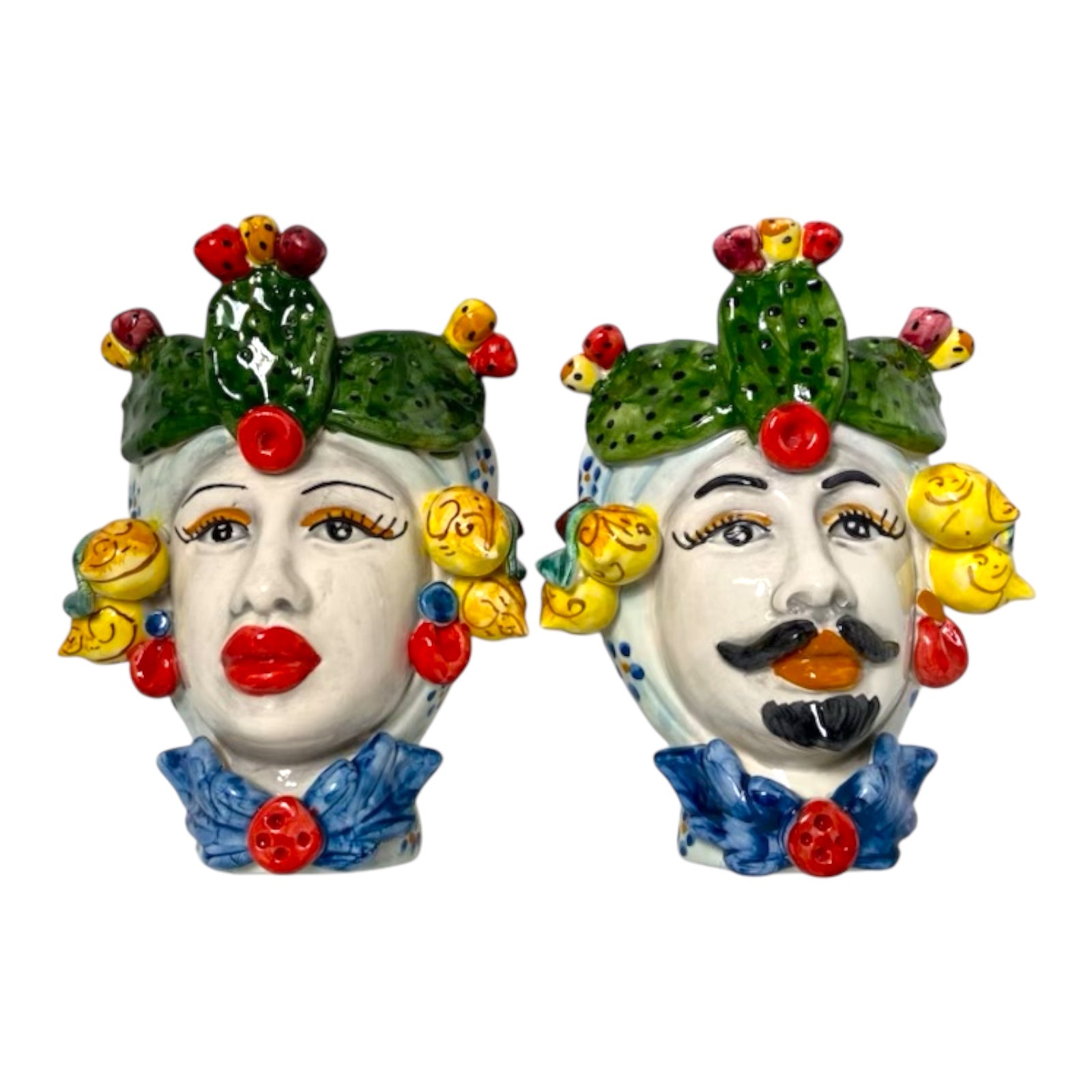 Couple of Caltagirone Moorish Heads to hang (mural) measures approximately 18x16 cm